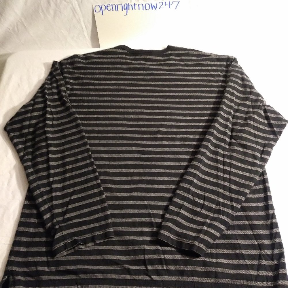 CALVIN KLEIN LONG SLEEVE #8 - Picture 5 of 5